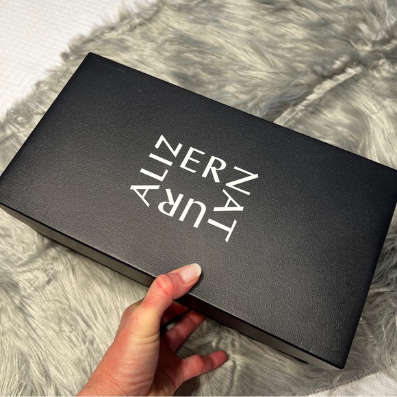 NATURALIZERS LEATHER SLIP ON SNEAKERS SHOES - Picture 8 of 10